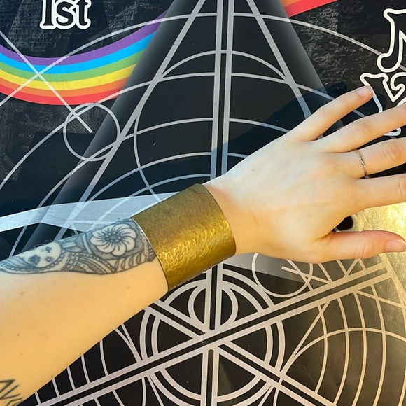 Me to We Cuff Bracelet 💛 - Picture 1 of 4